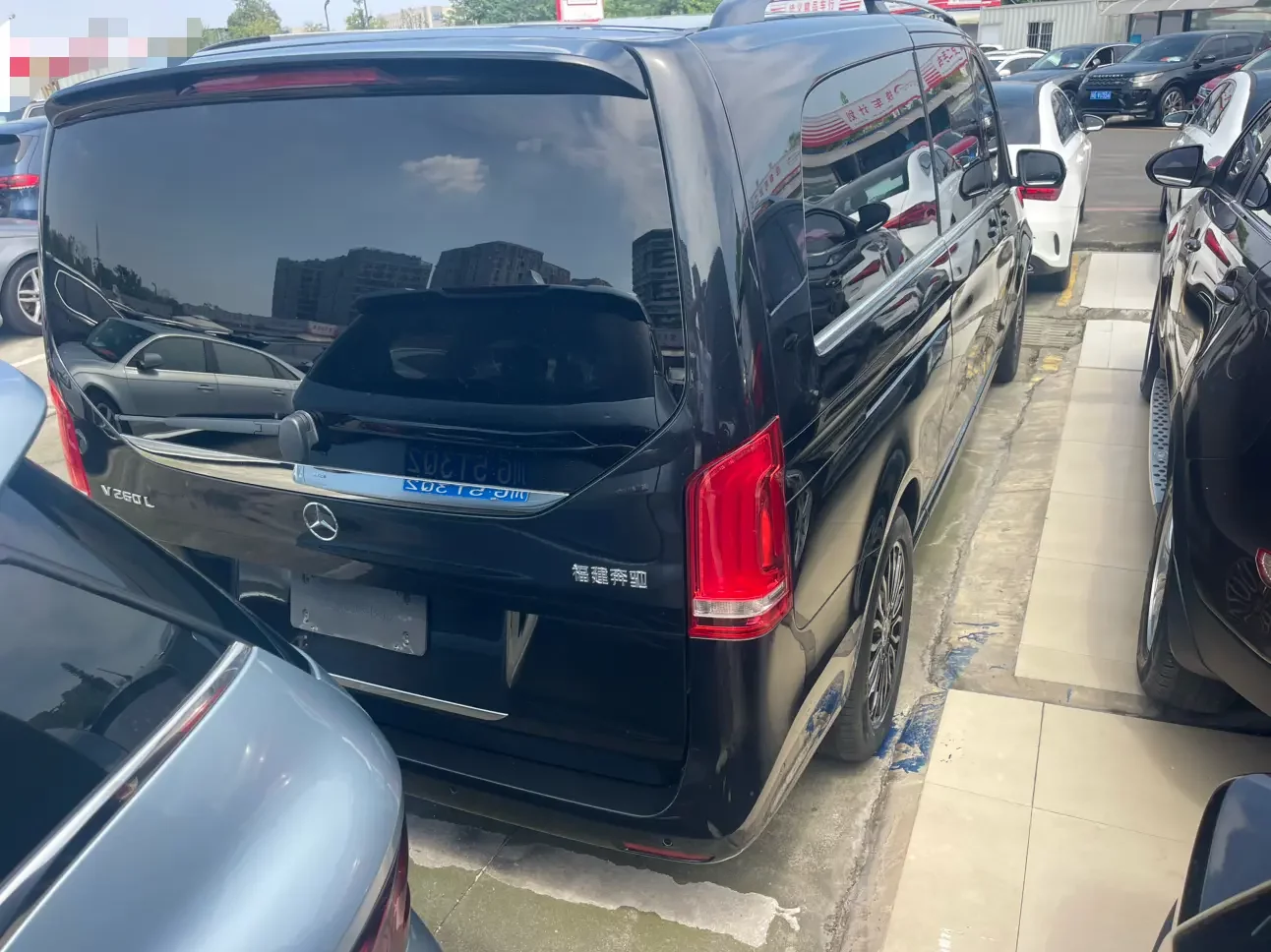 Mercedes-Benz V Class