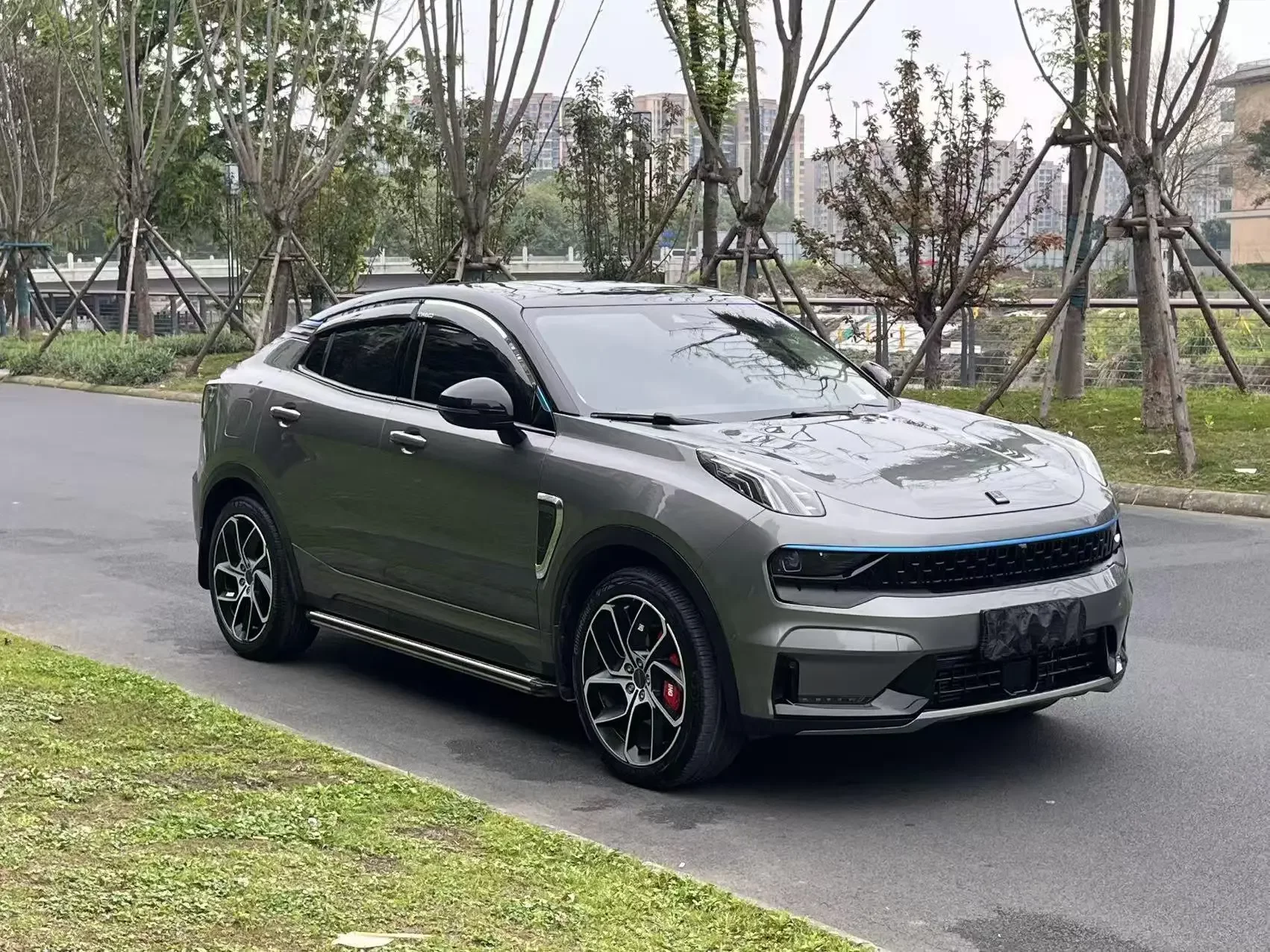 Lynk & Co 05