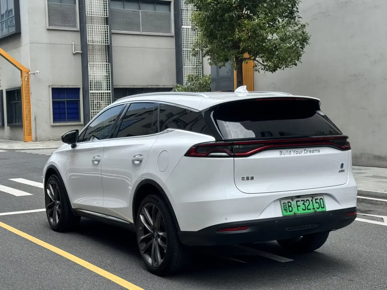 BYD Tang DM
