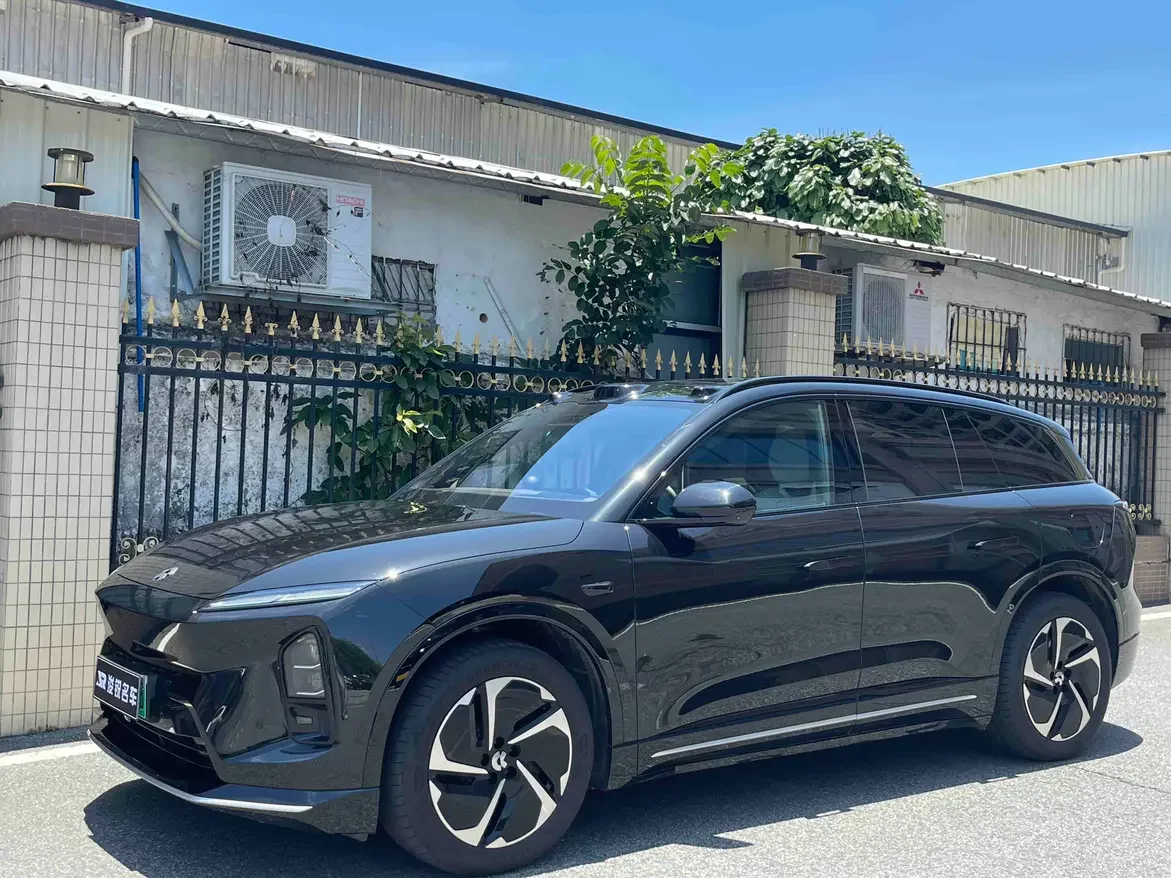 NIO ES6