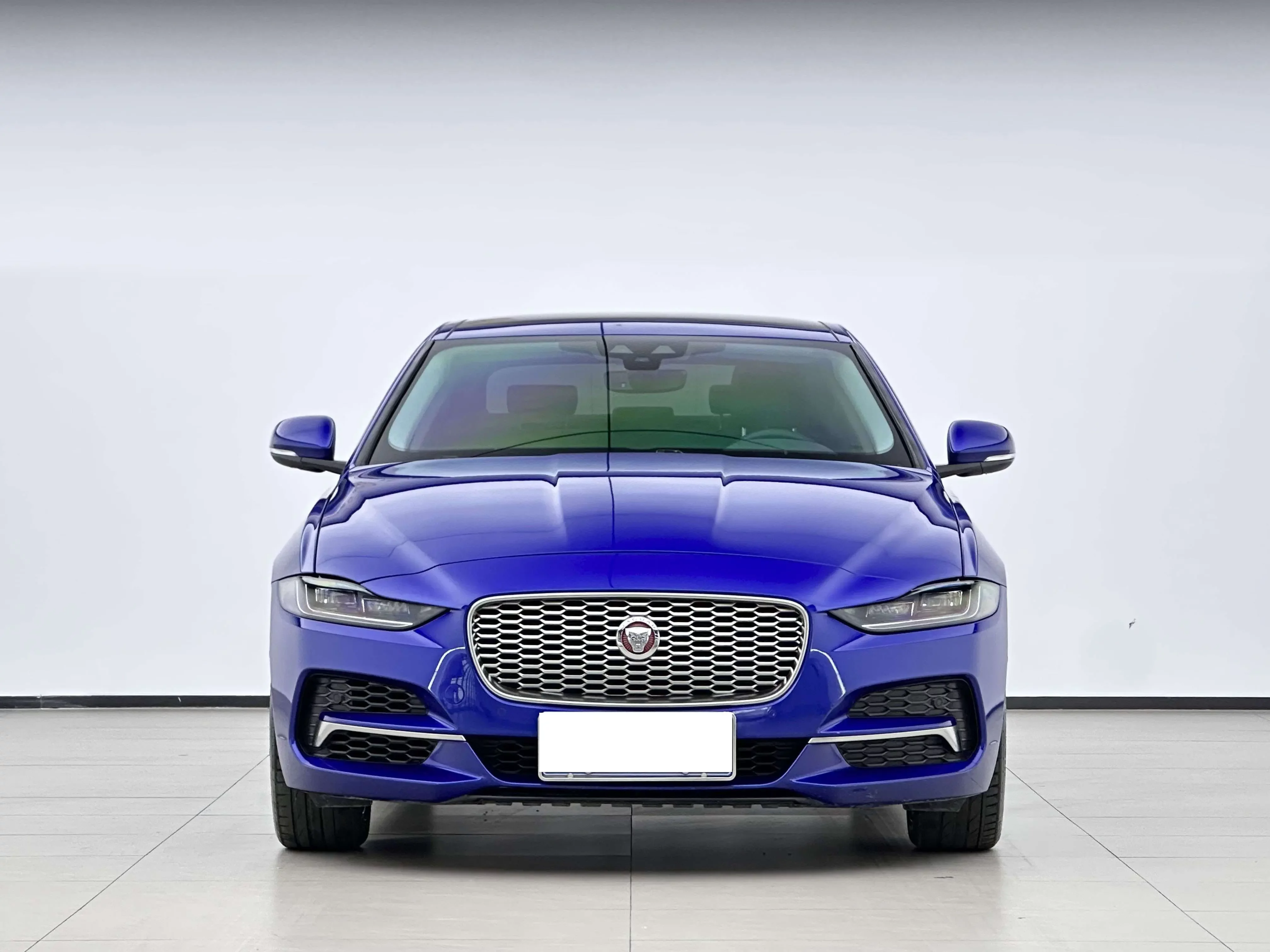 Jaguar XEL
