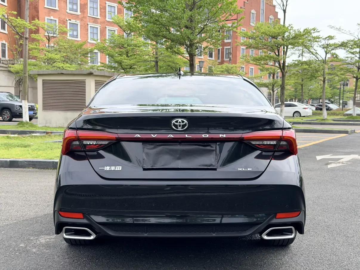 Toyota Avalon