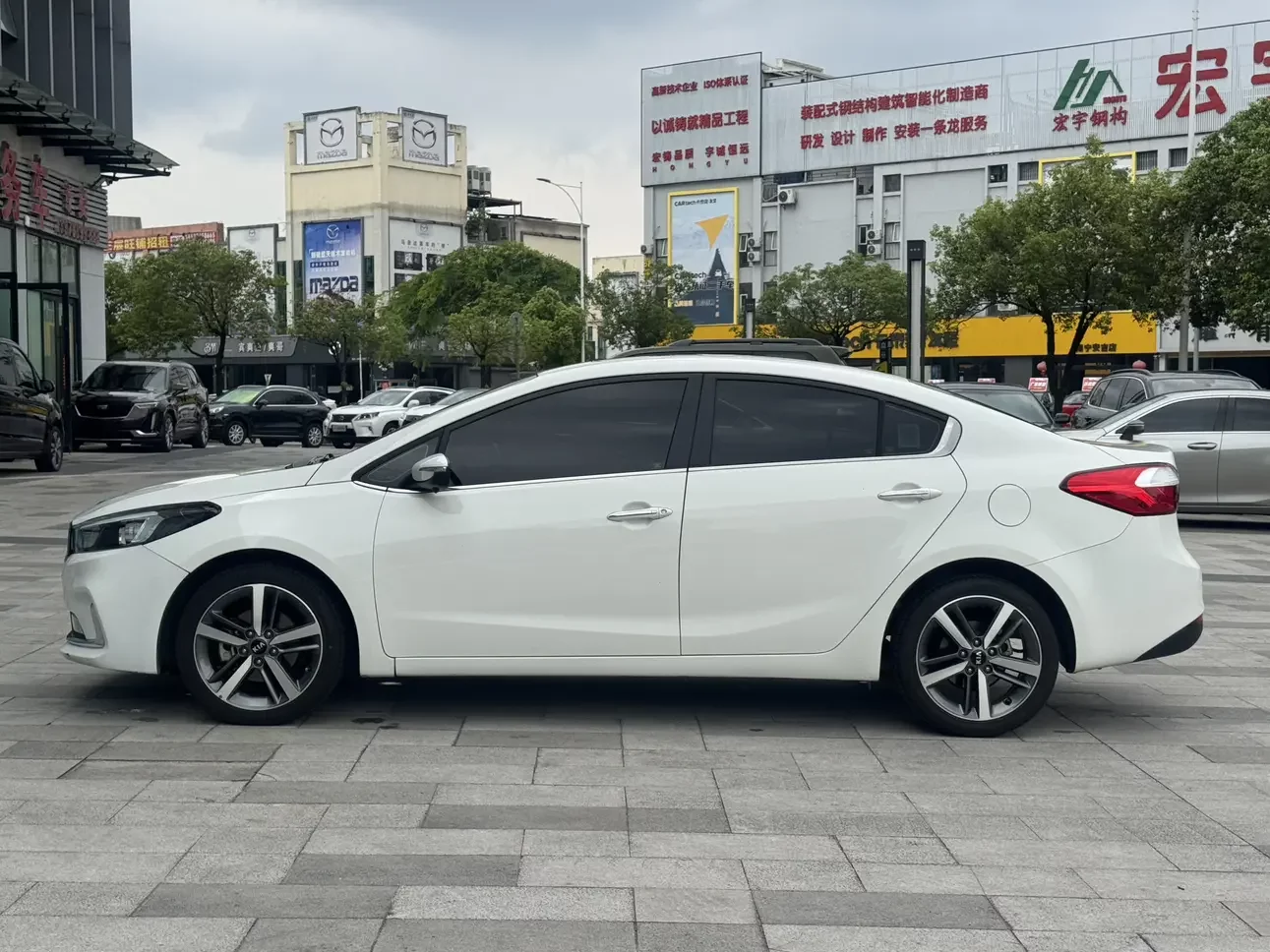 Kia K3