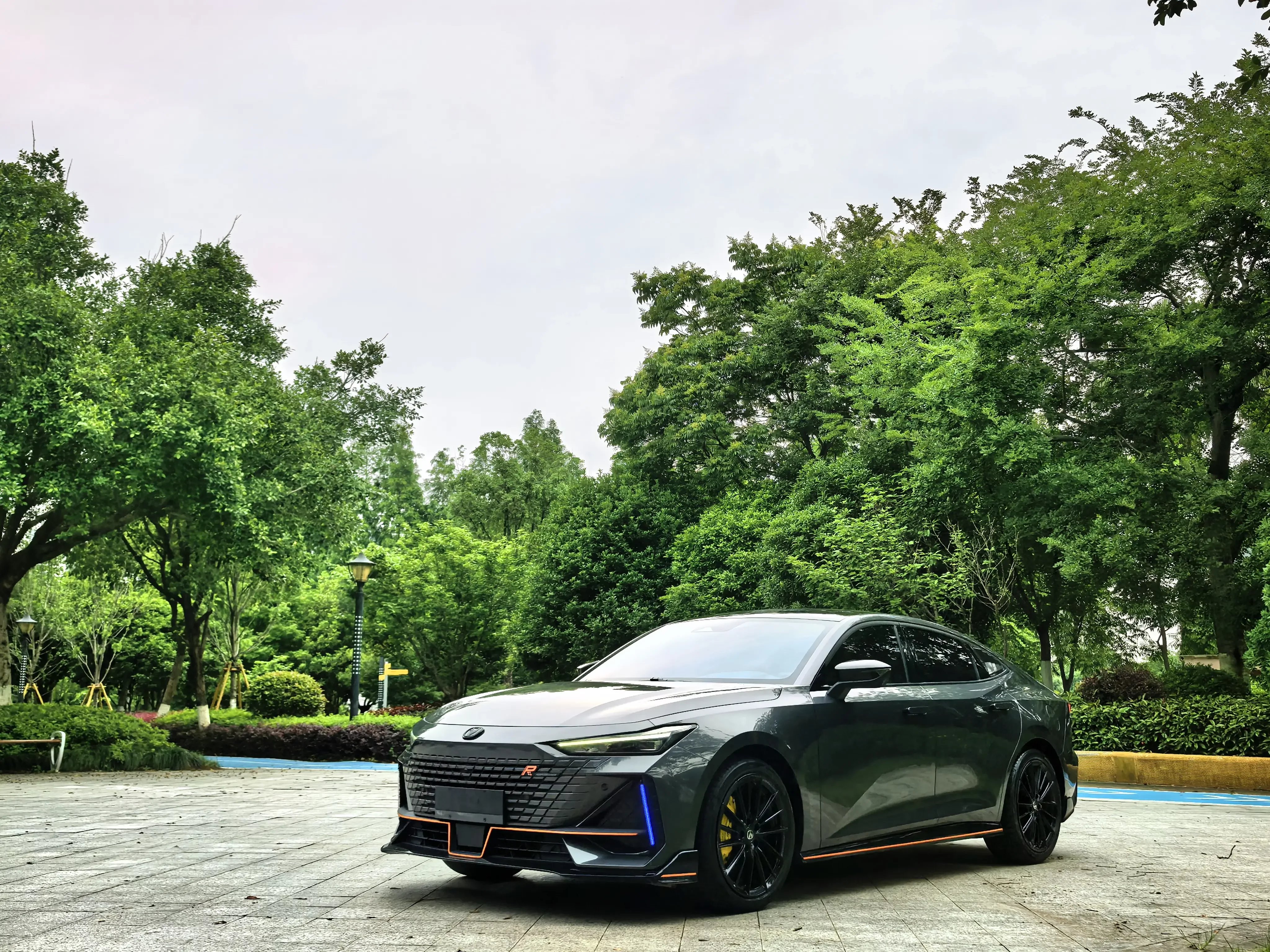 Changan UNI-V