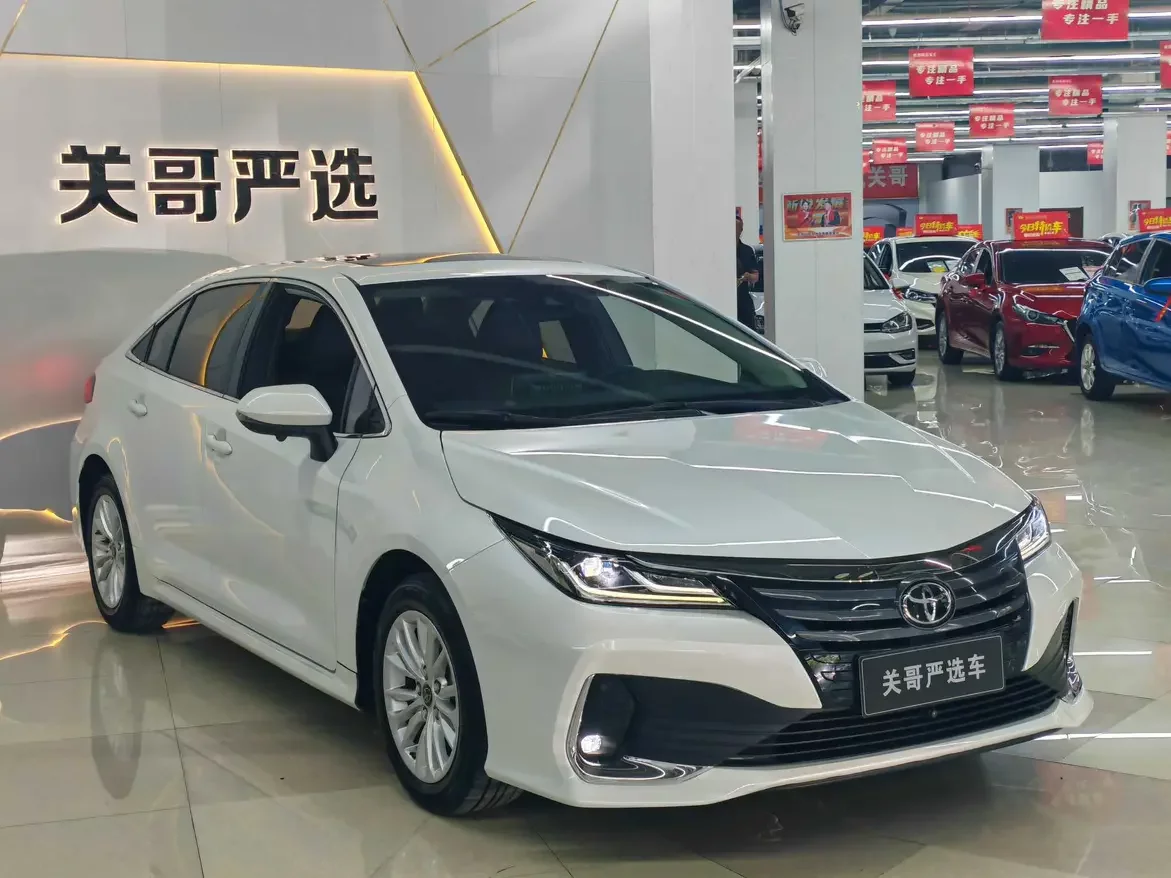 Toyota Asiatic lion