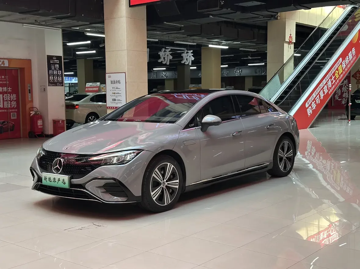 Mercedes-Benz EQE
