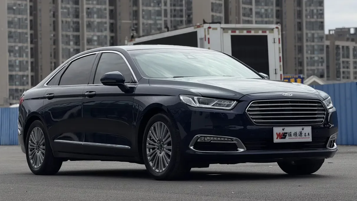 Ford Taurus