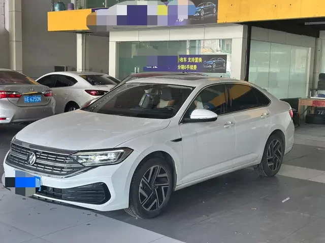 Volkswagen Sagitar