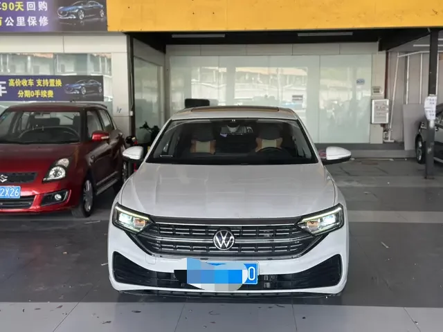 Volkswagen Sagitar