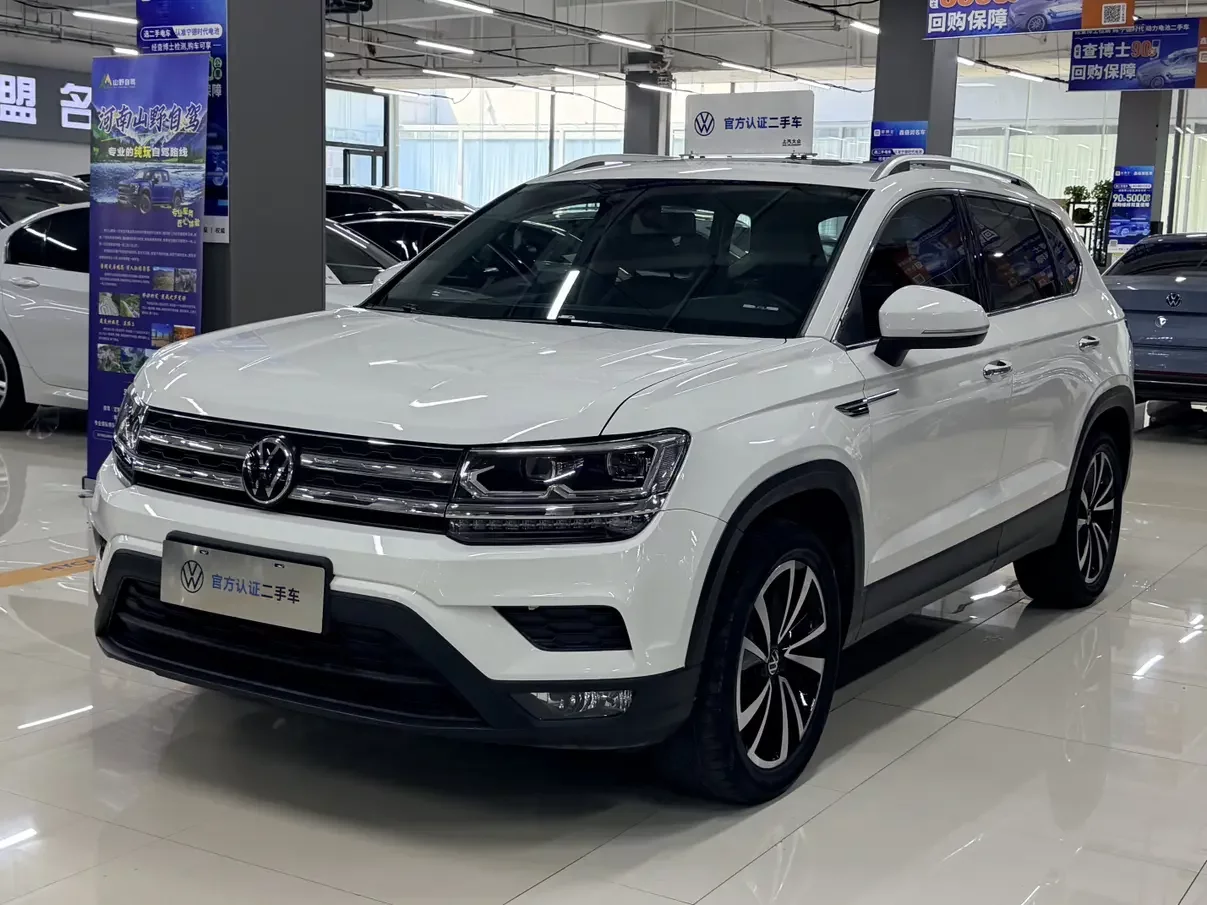 Volkswagen Tharu