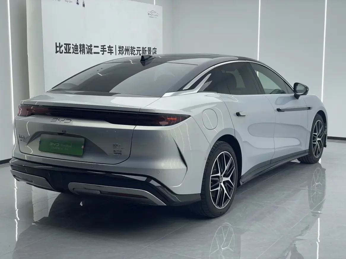 BYD Han L EV