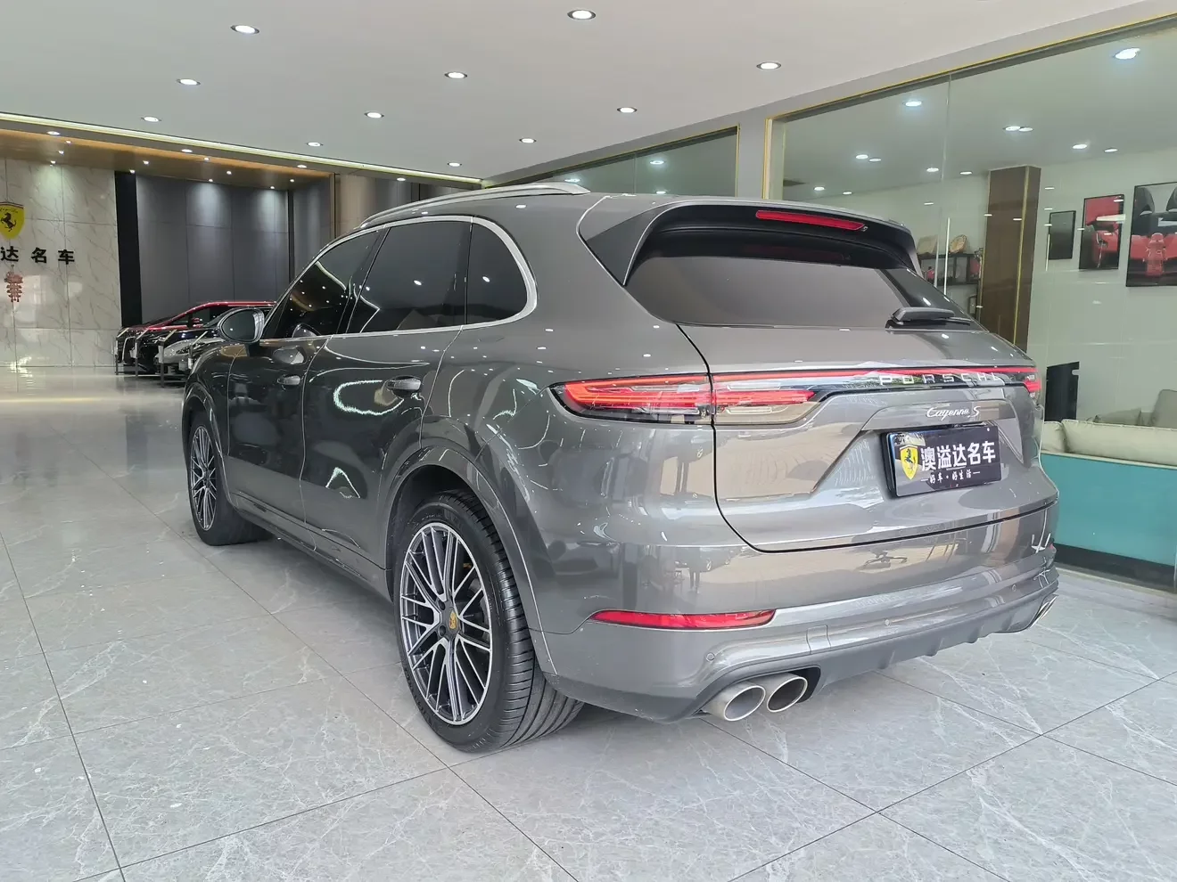 Porsche Cayenne