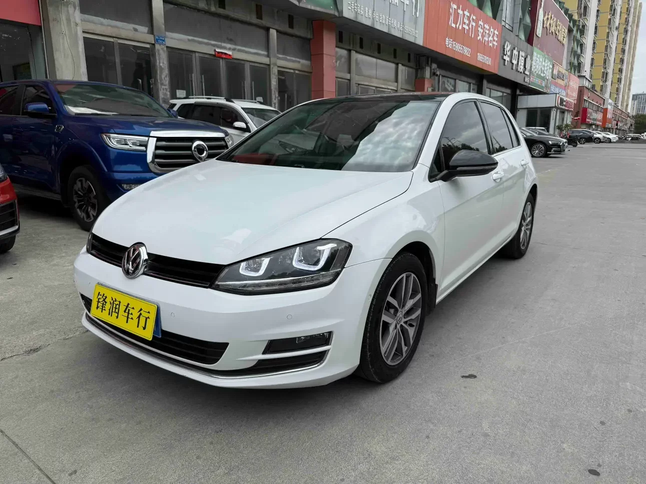 Volkswagen golf