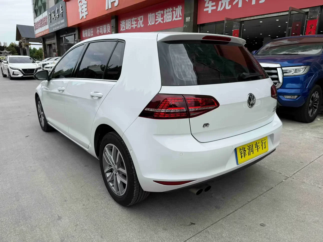 Volkswagen golf