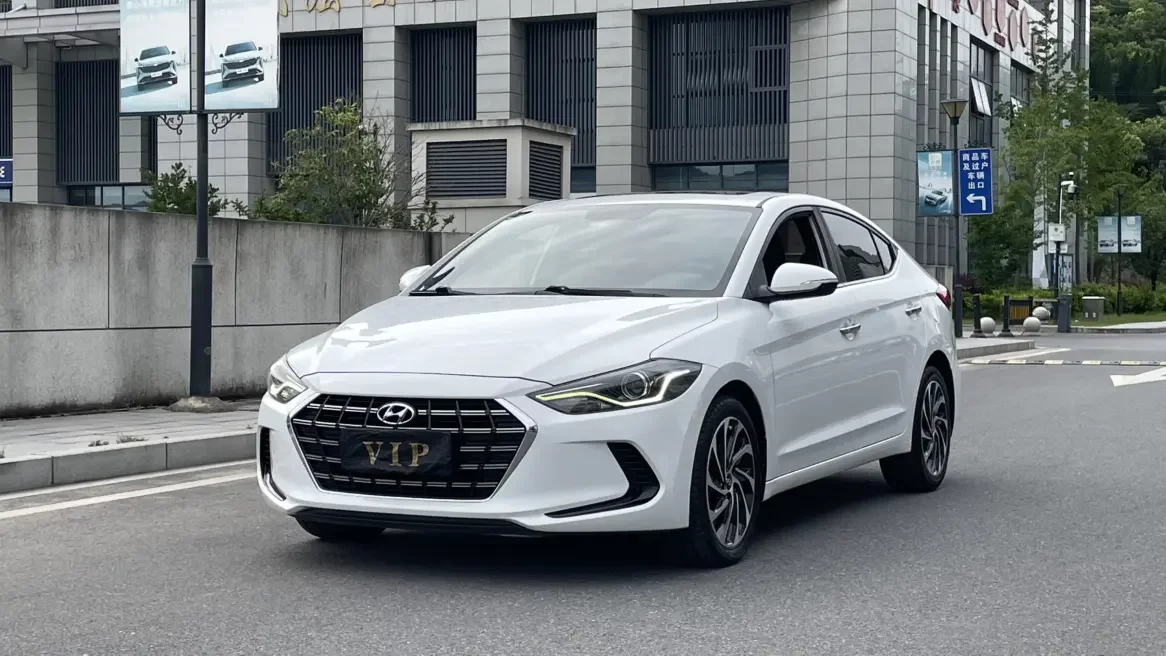 Hyundai lead