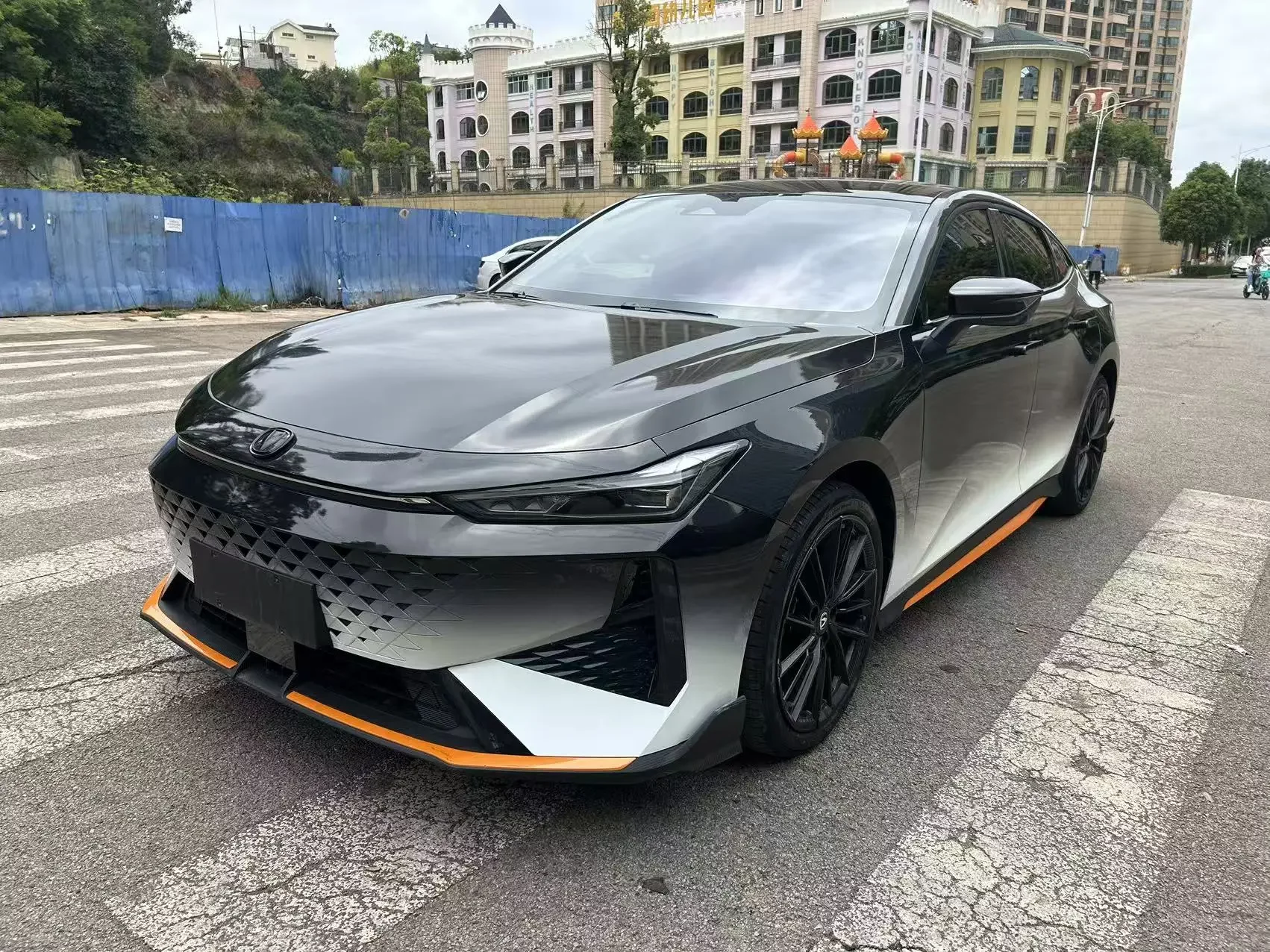 Changan UNI-V