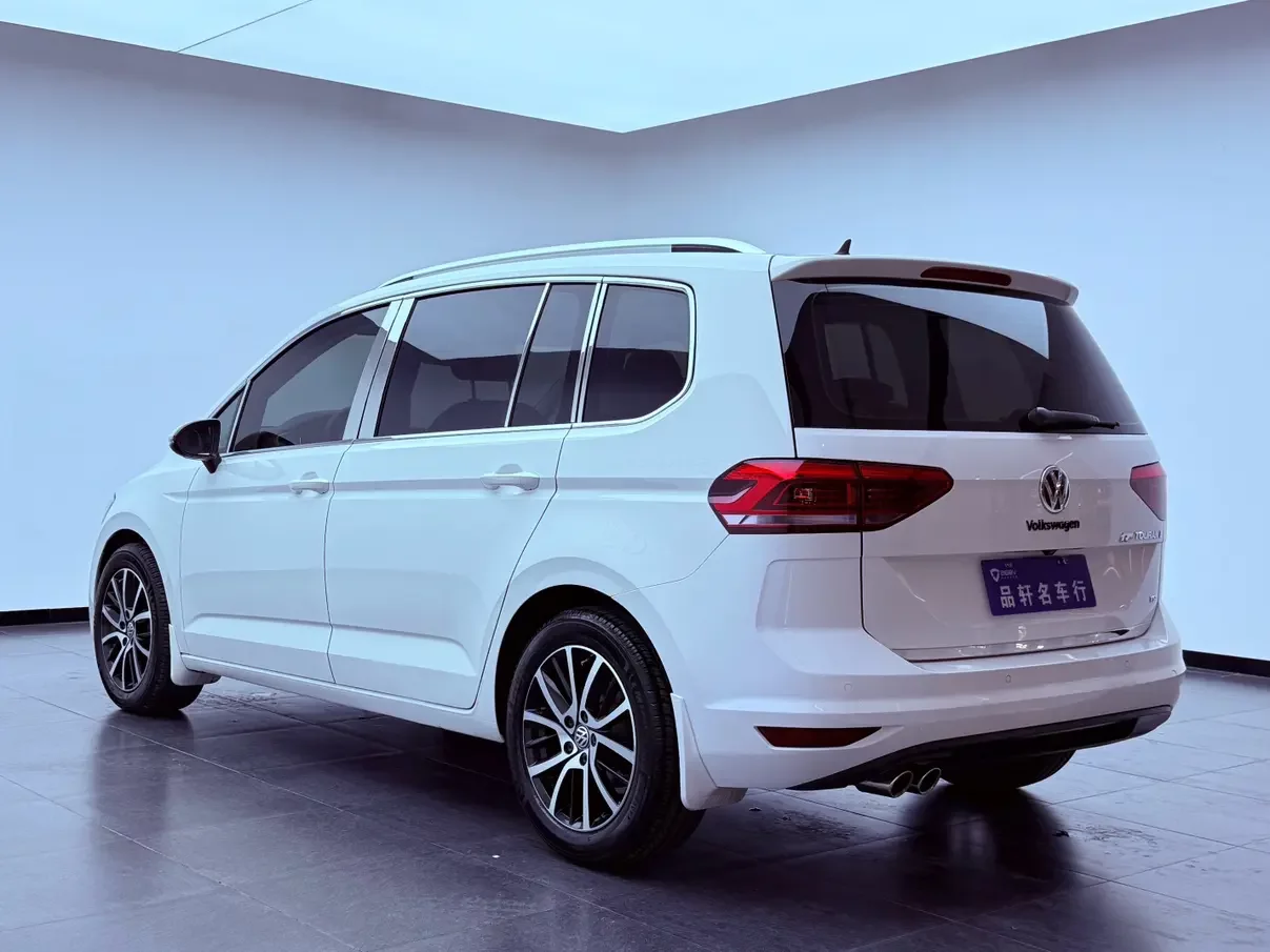 Volkswagen Touran L