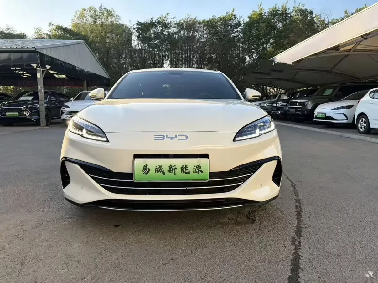 BYD Seal 06DM