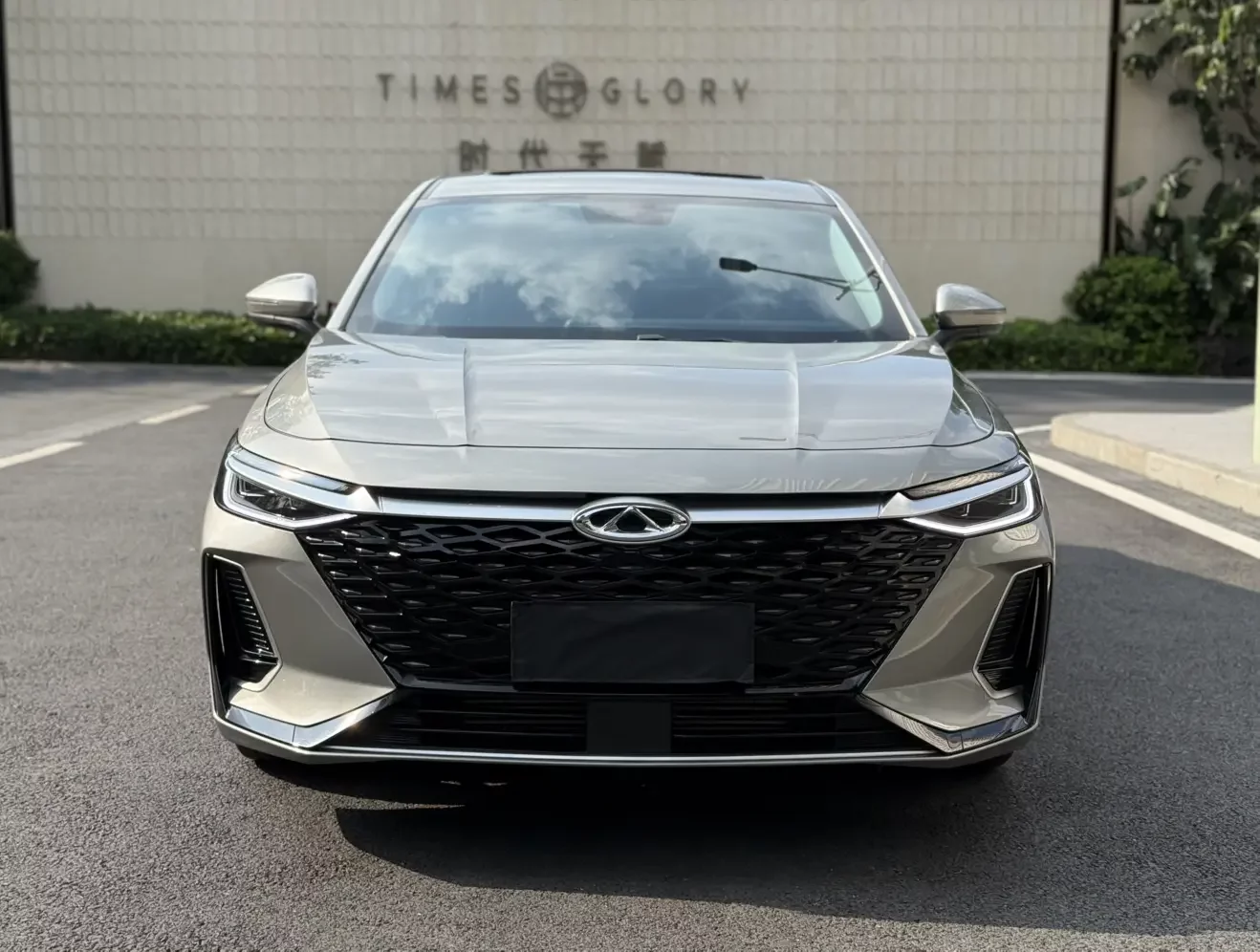 Chery Arrizo 8