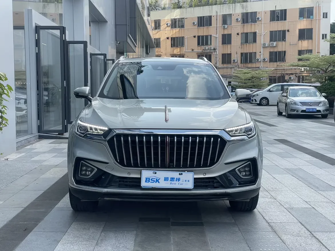 Hongqi HS5