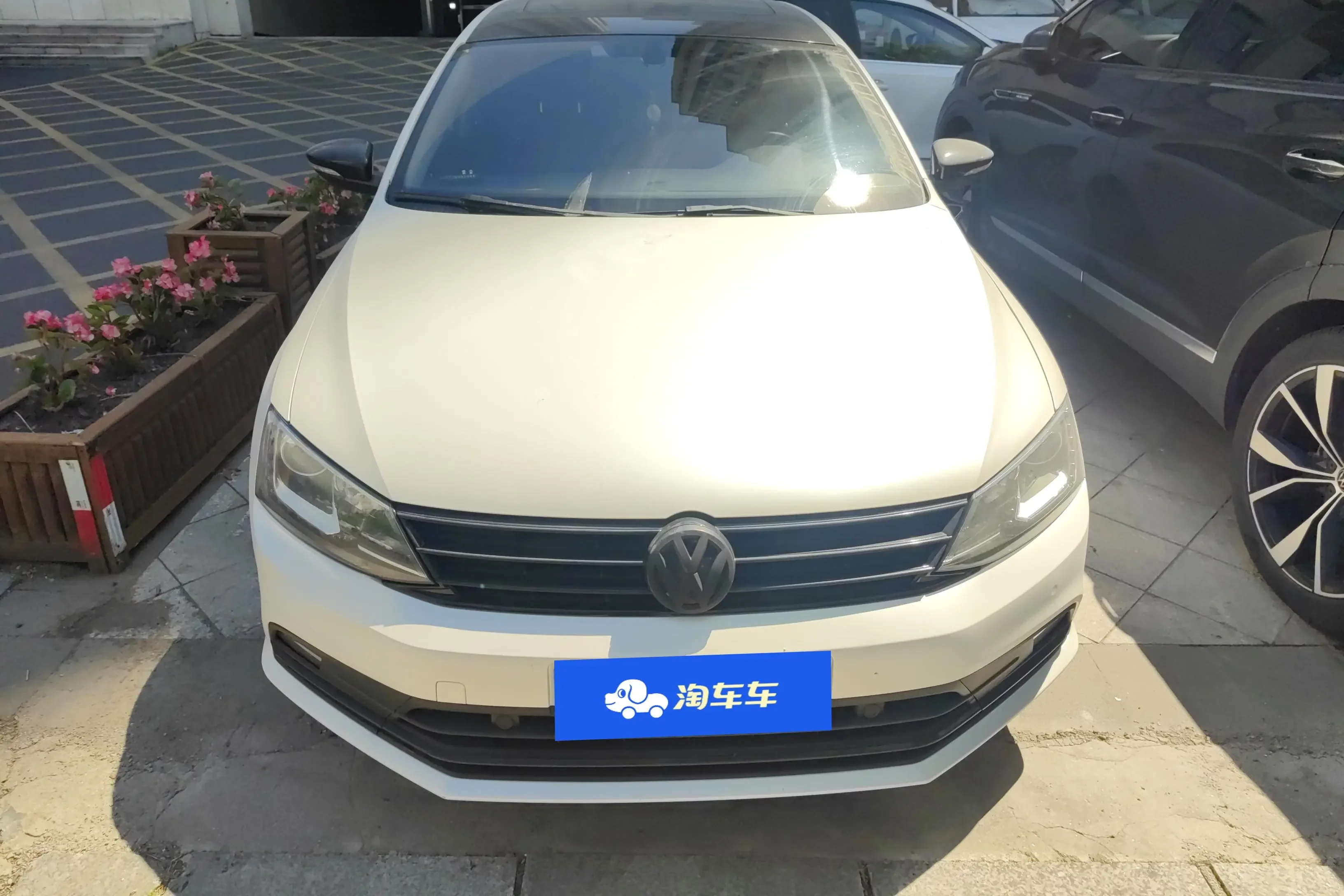 Volkswagen Sagitar