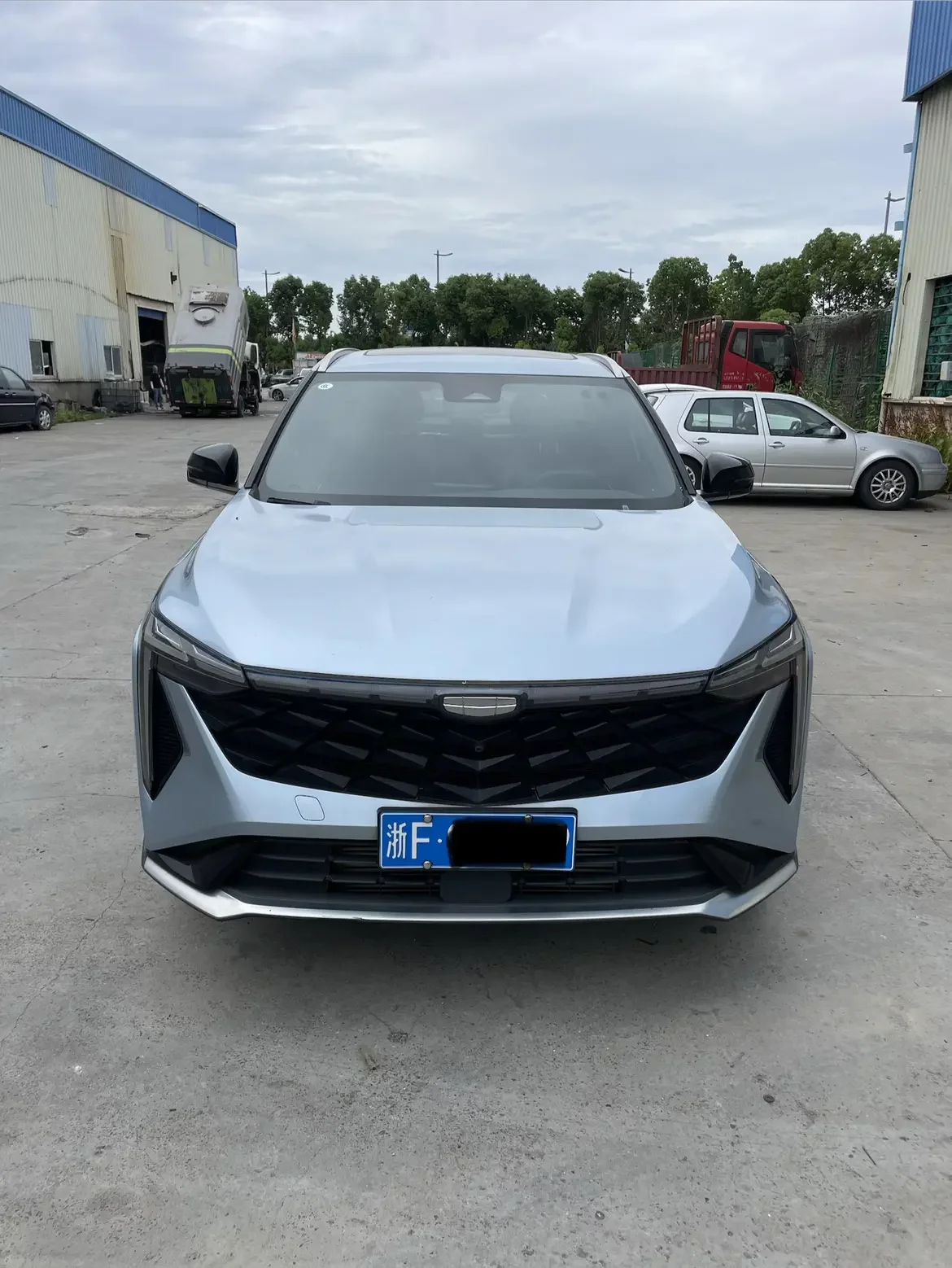 Geely Atlas