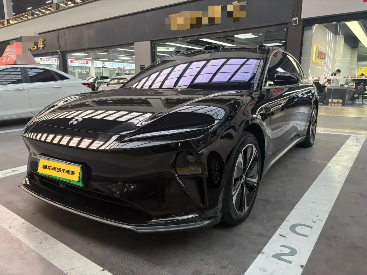 NIO ET5T