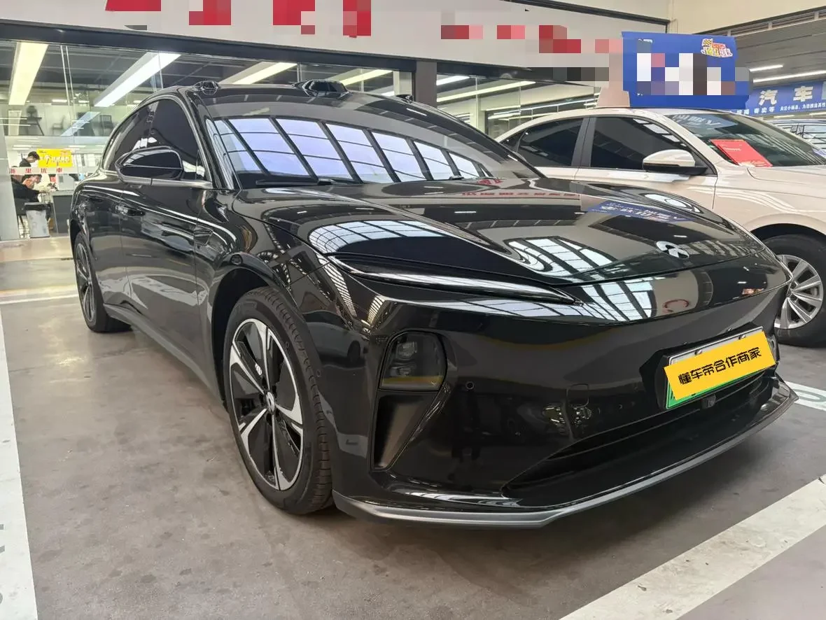 NIO ET5T