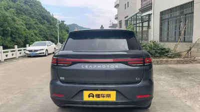 Leapmotor C11