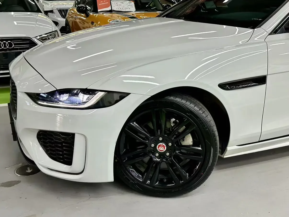 Jaguar XEL
