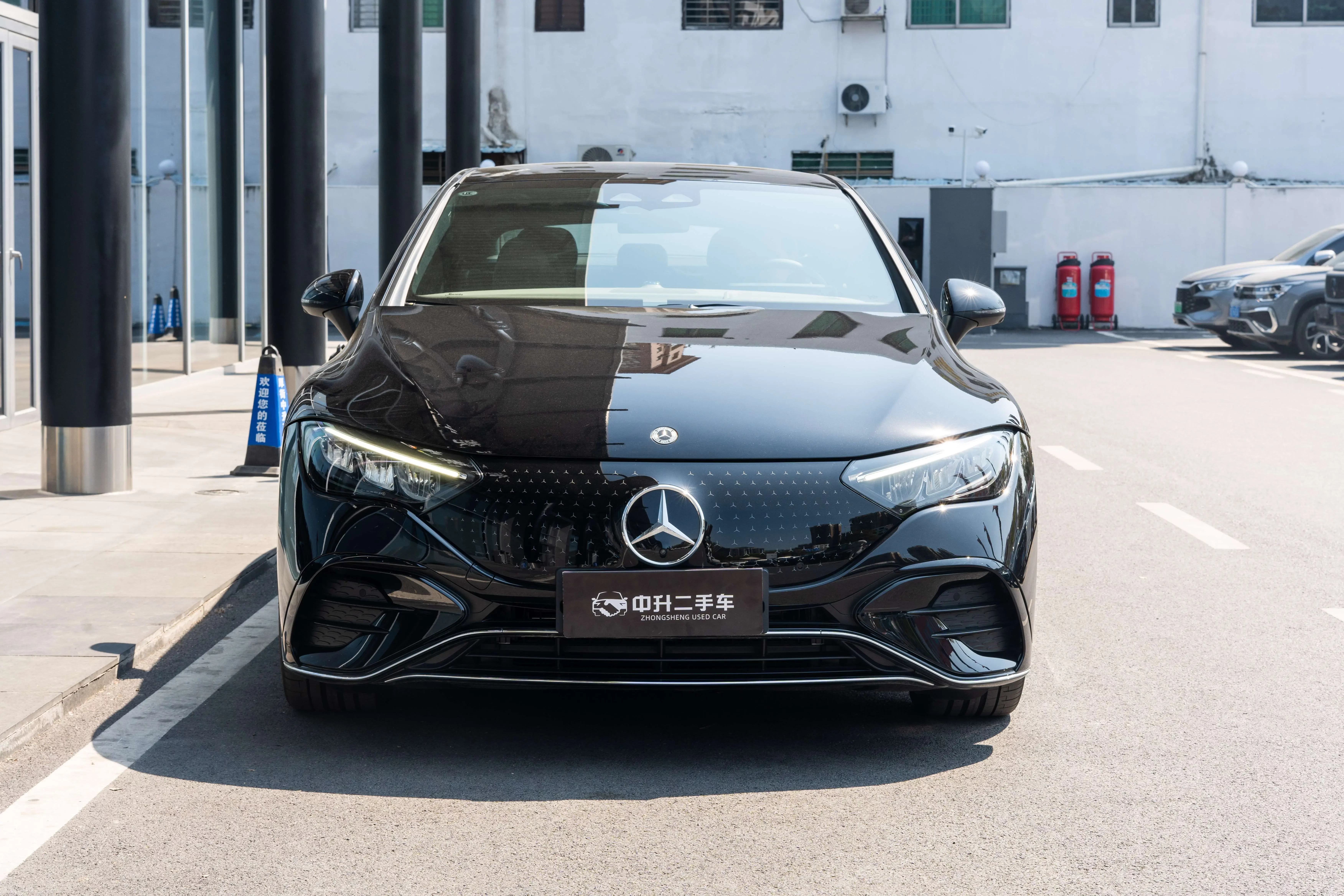 Mercedes-Benz EQE