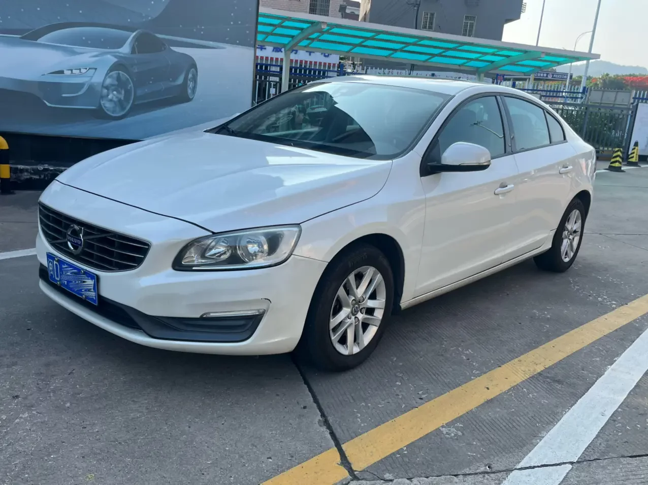 Volvo S60