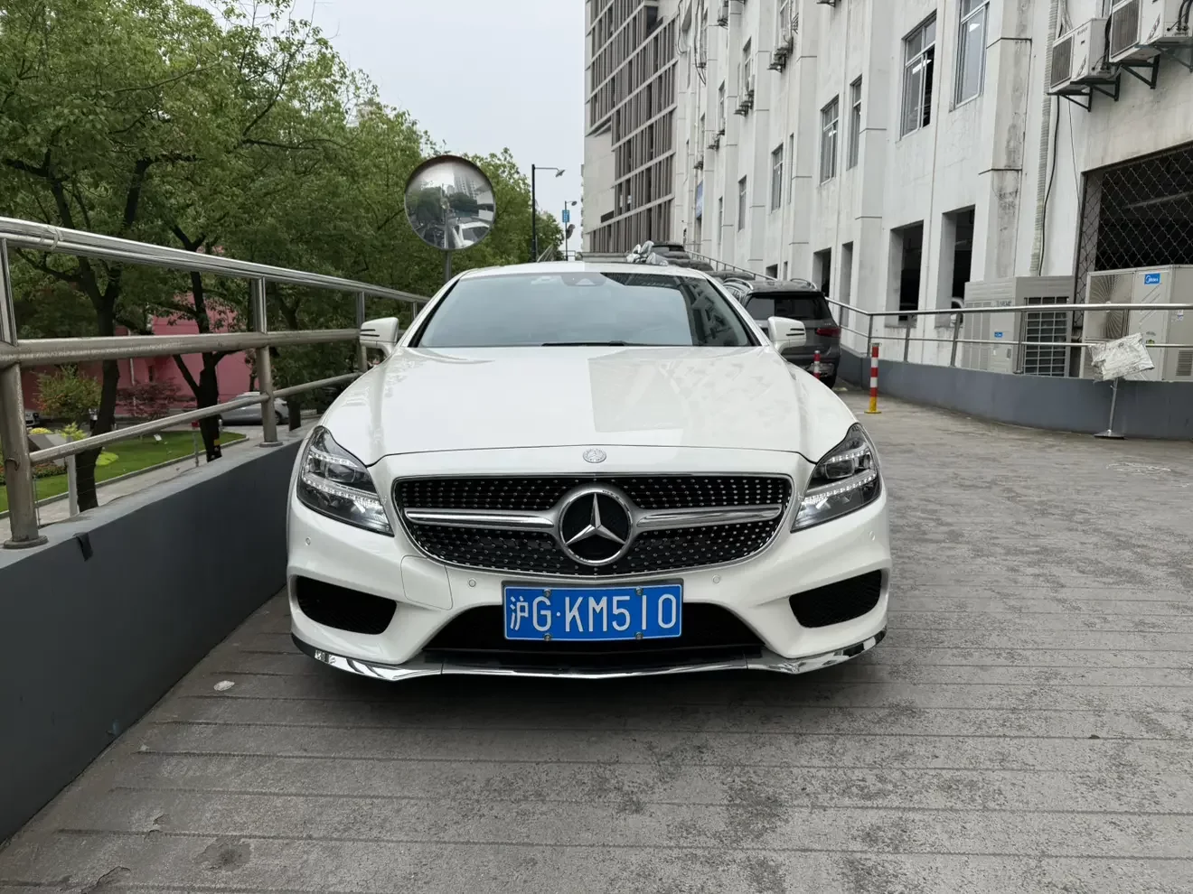 Mercedes-Benz CLS