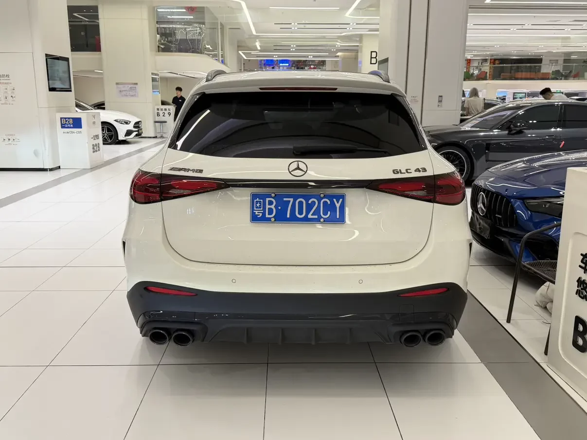 Mercedes-Benz GLC AMG