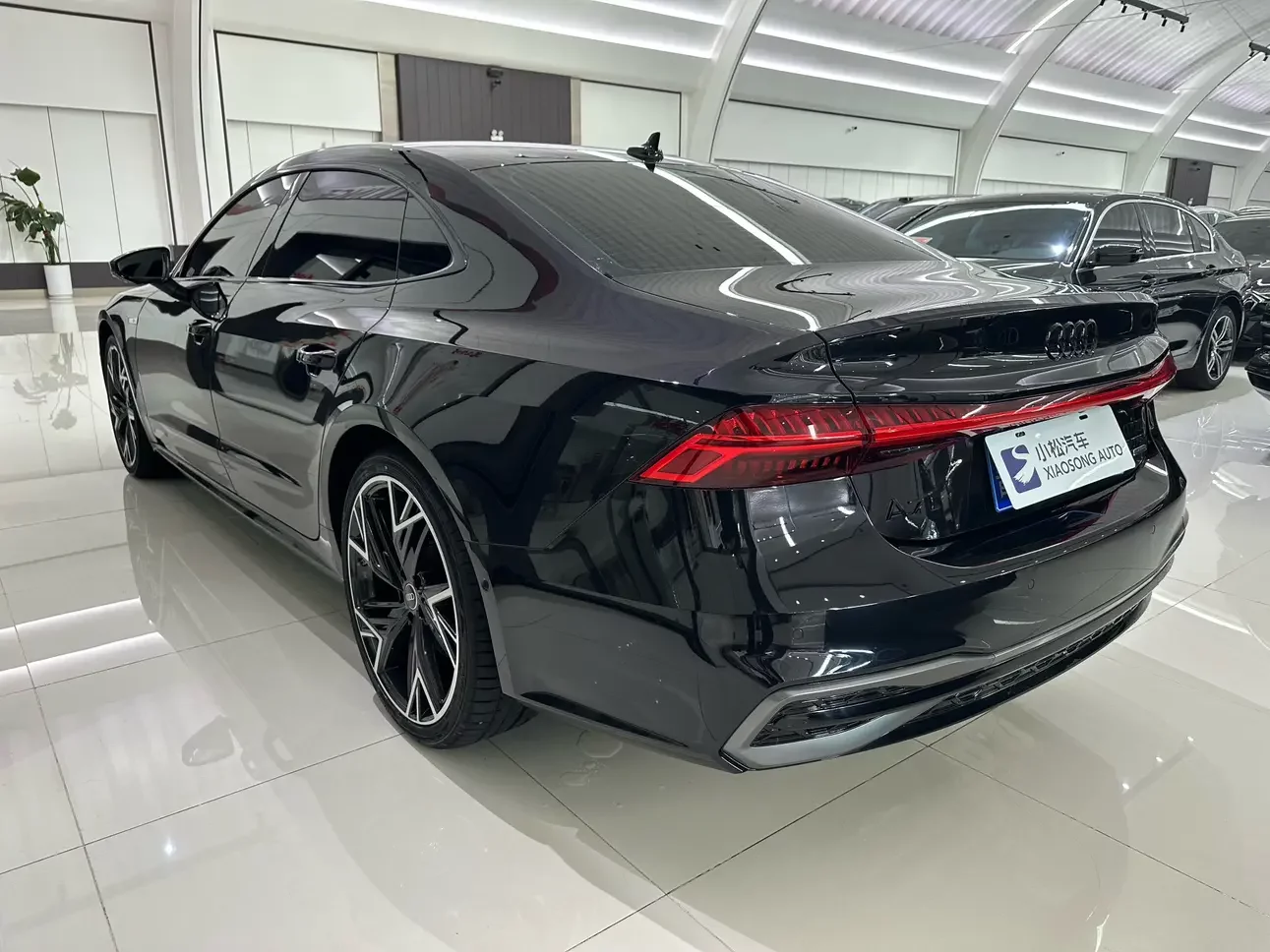 Audi A7L