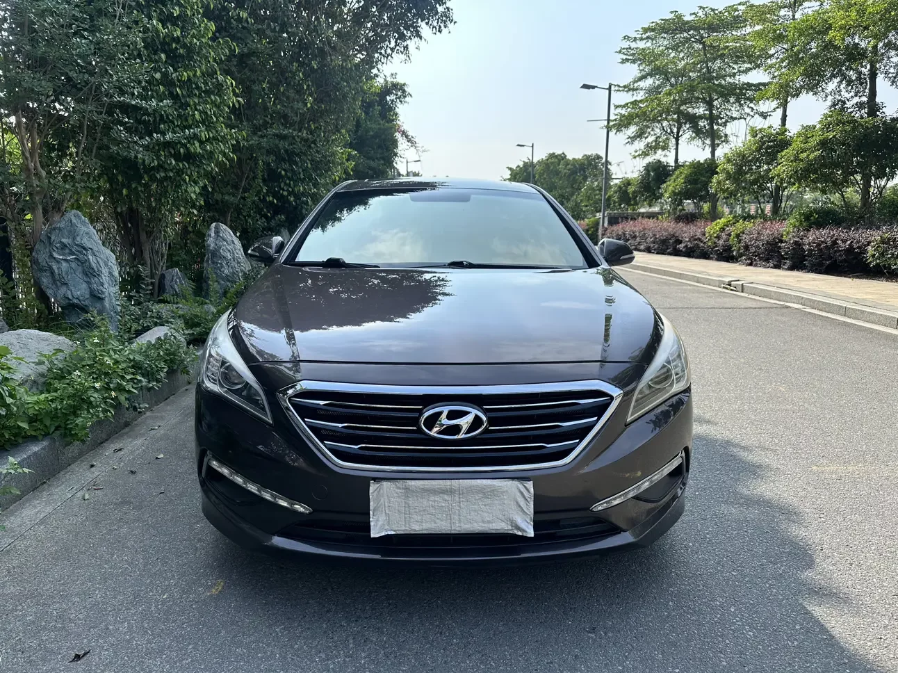 Hyundai sonata nine