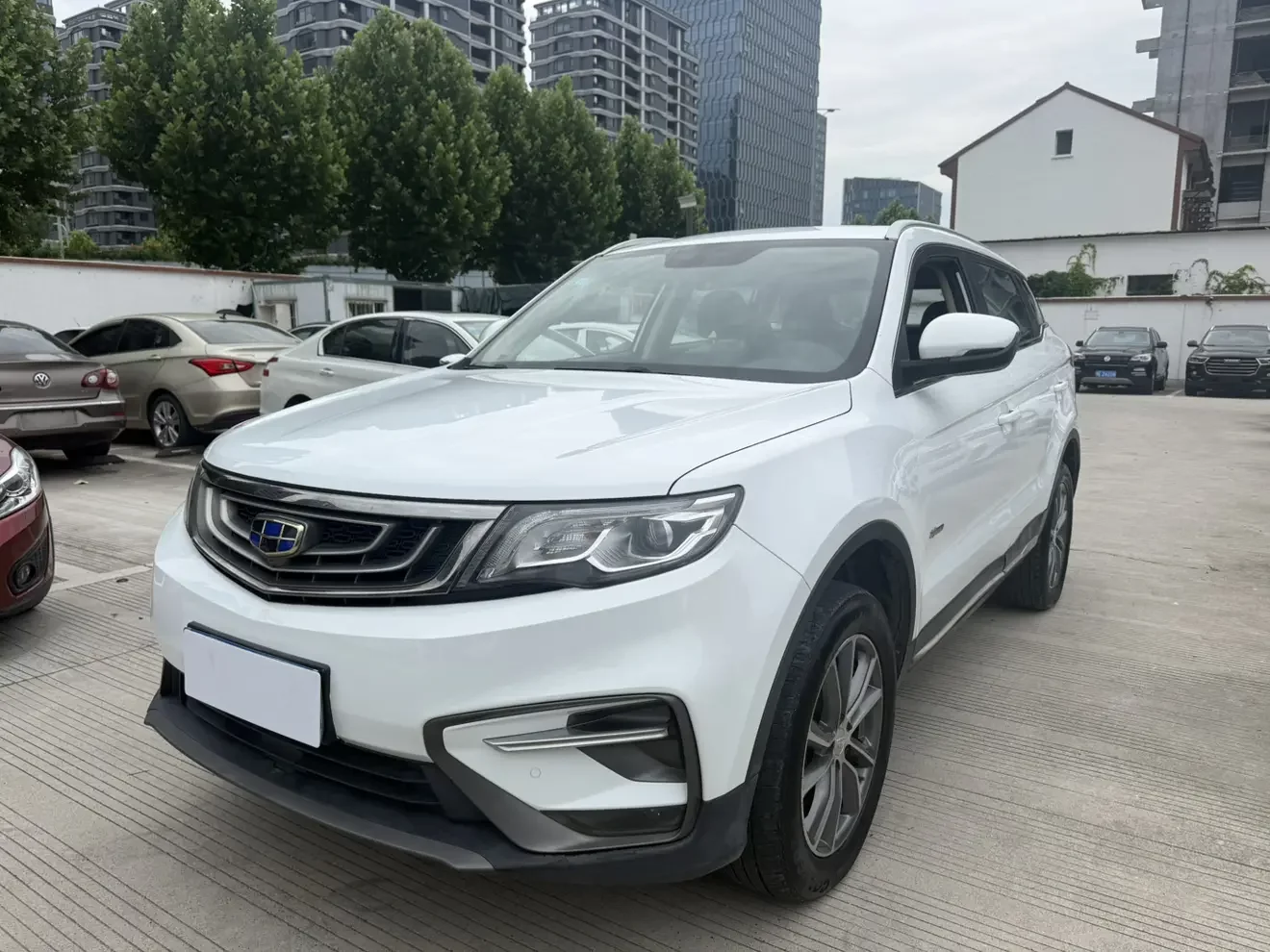 Geely Atlas