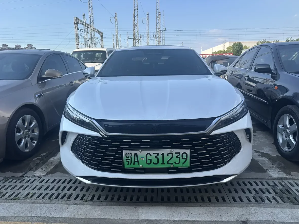BYD Qin L DM
