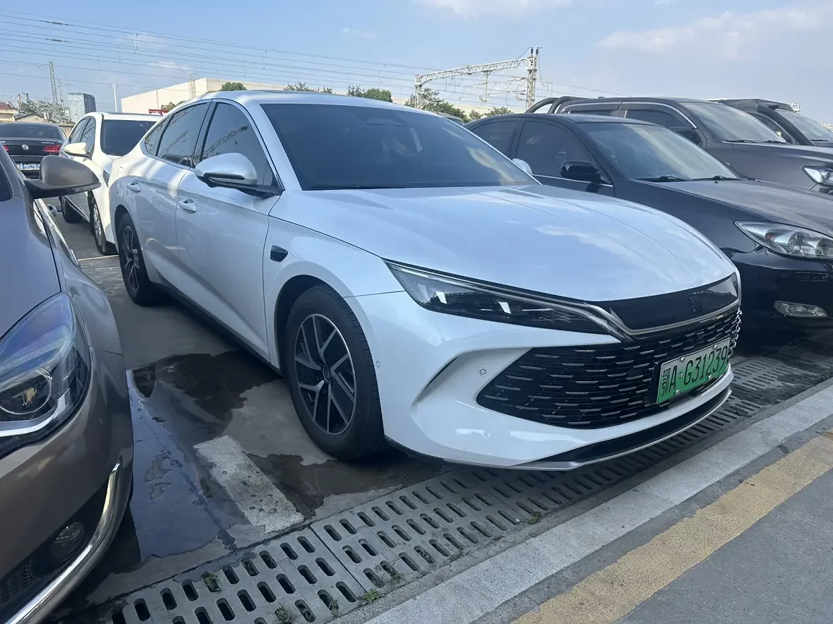 BYD Qin L DM