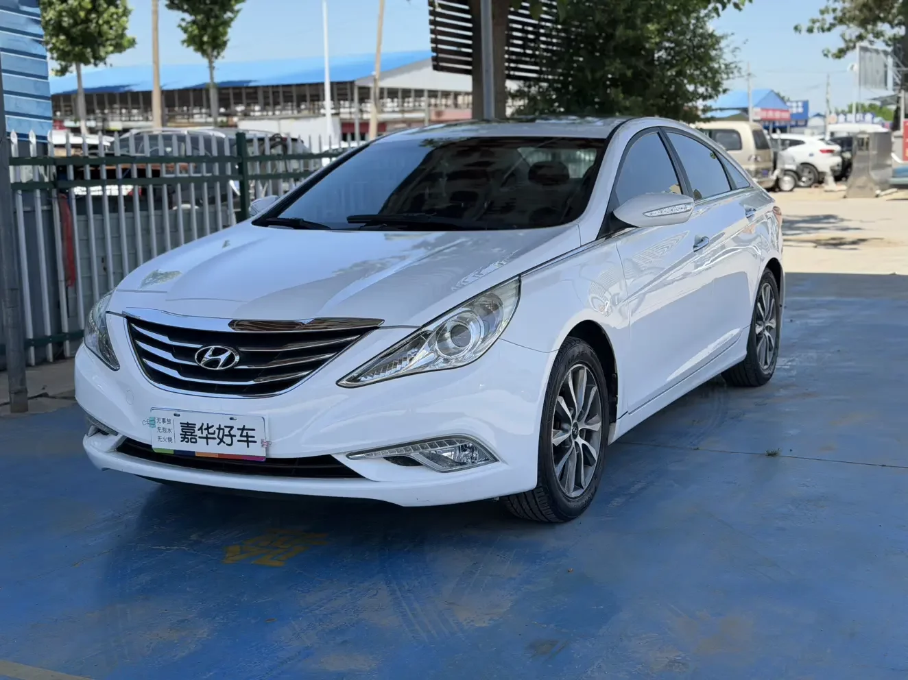 Hyundai sonata eight