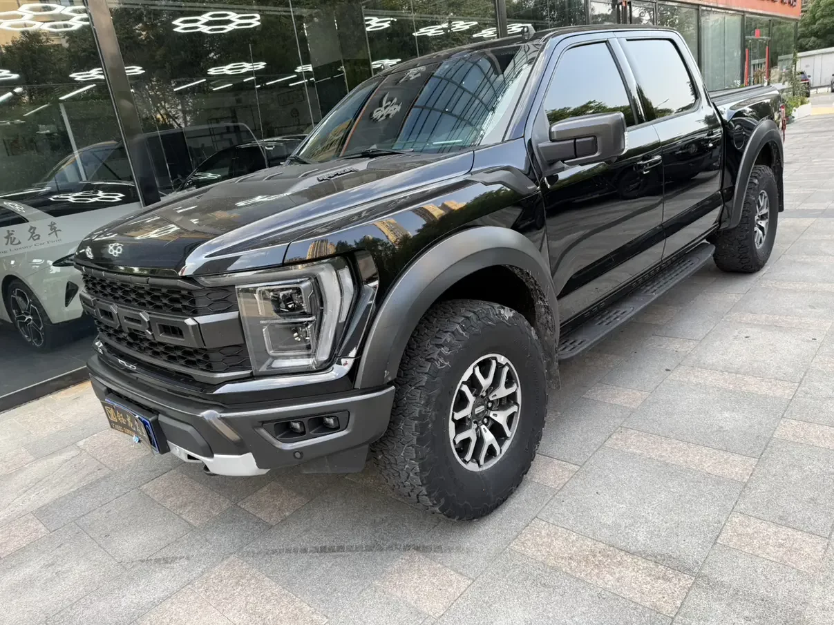 Ford F-150 Raptor