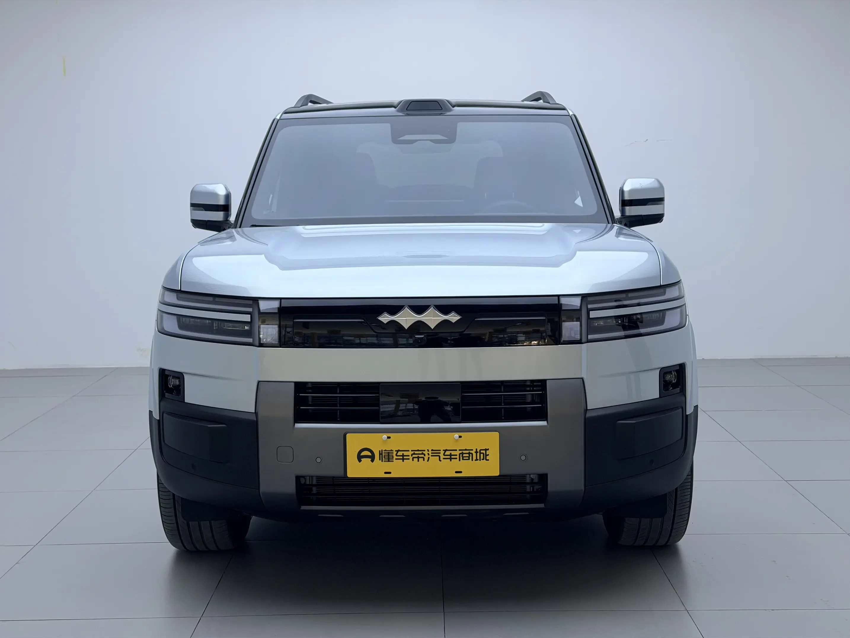 BYD Leopard Titanium 7 PHEV