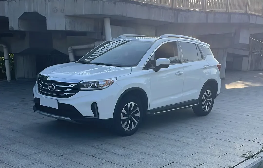 GAC Trumpchi GS4