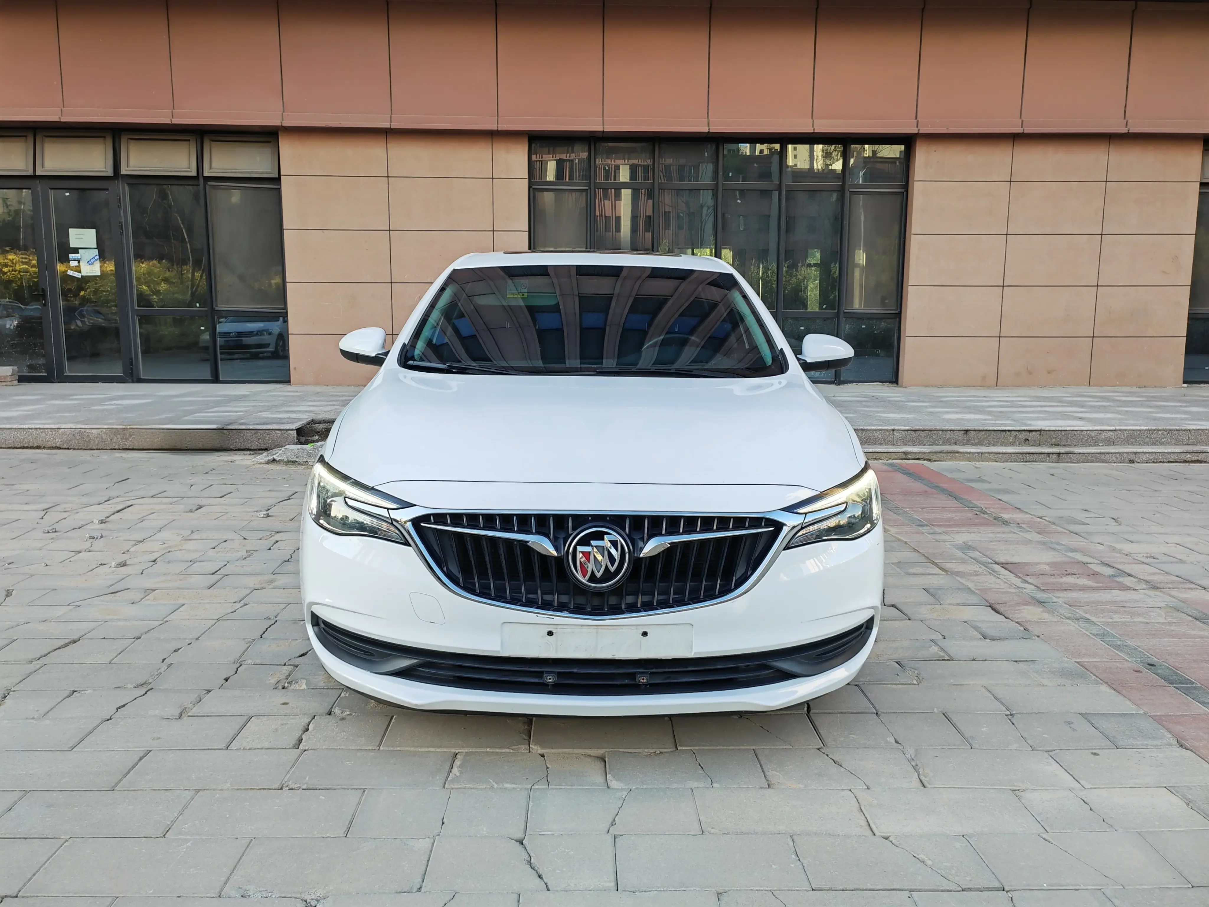 Buick Yinglang