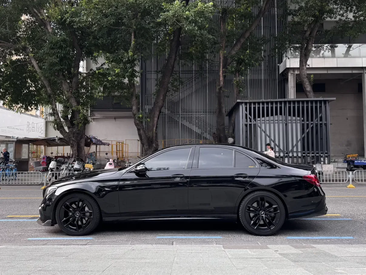 Mercedes-Benz E-Class AMG