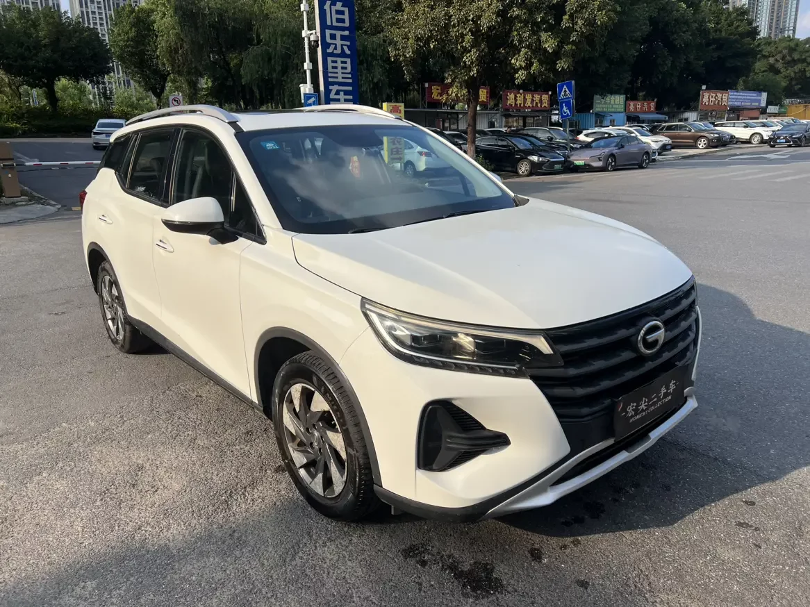 GAC Trumpchi GS4