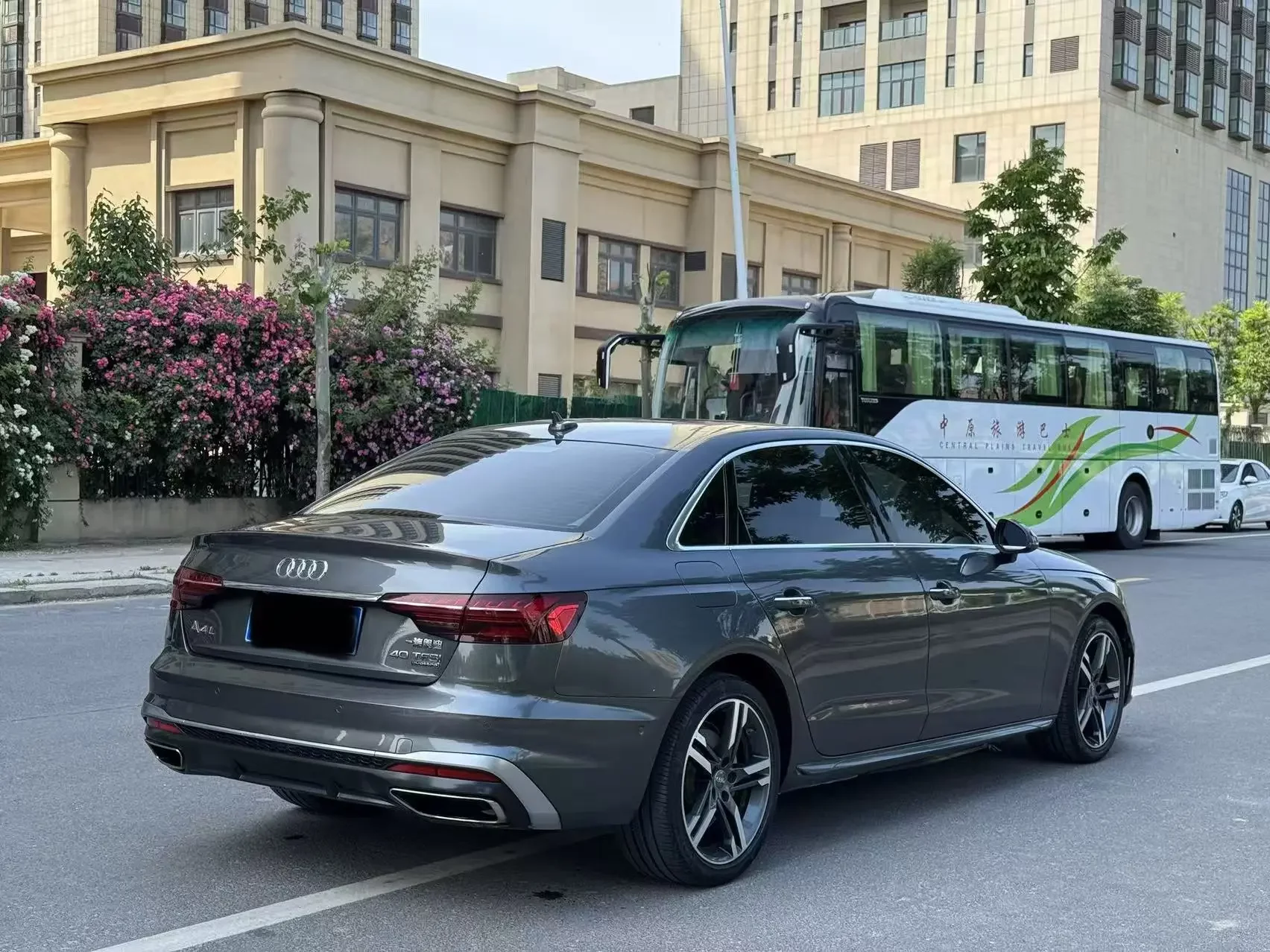 Audi A4L