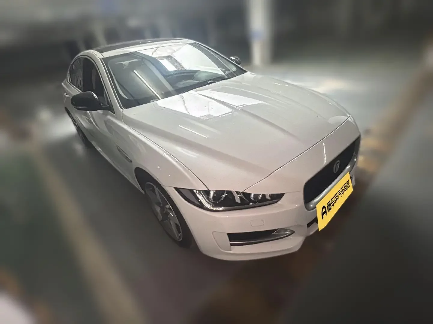 Jaguar XE