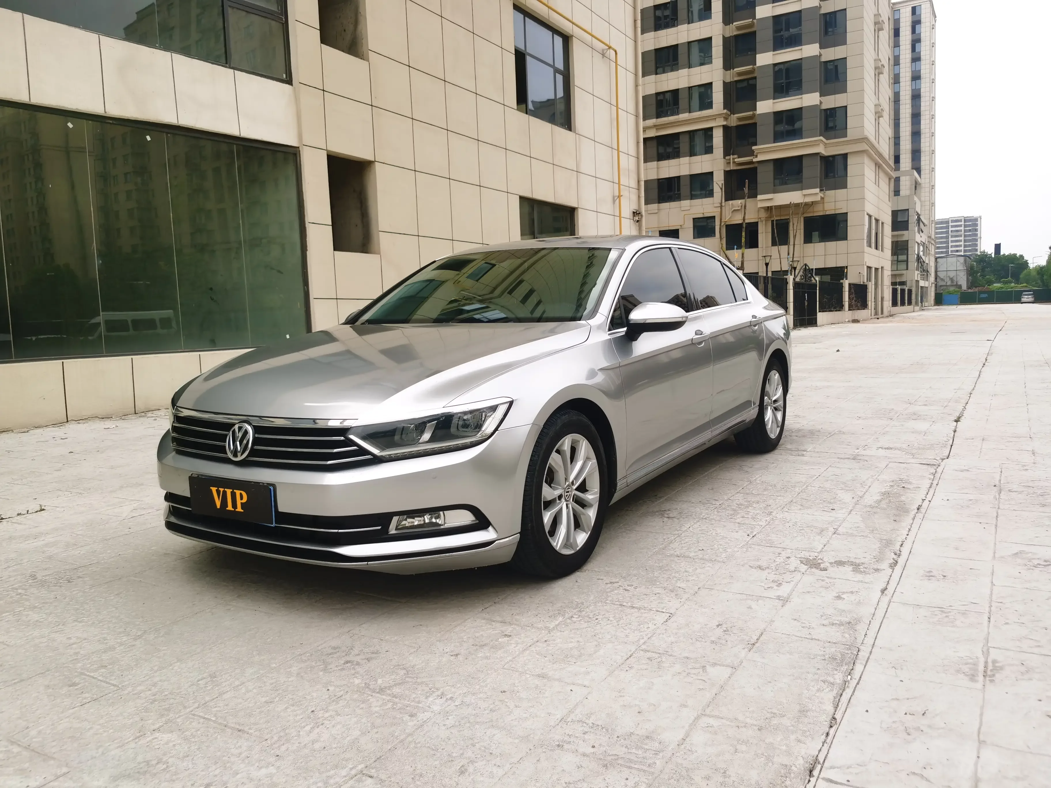 Volkswagen Magotan