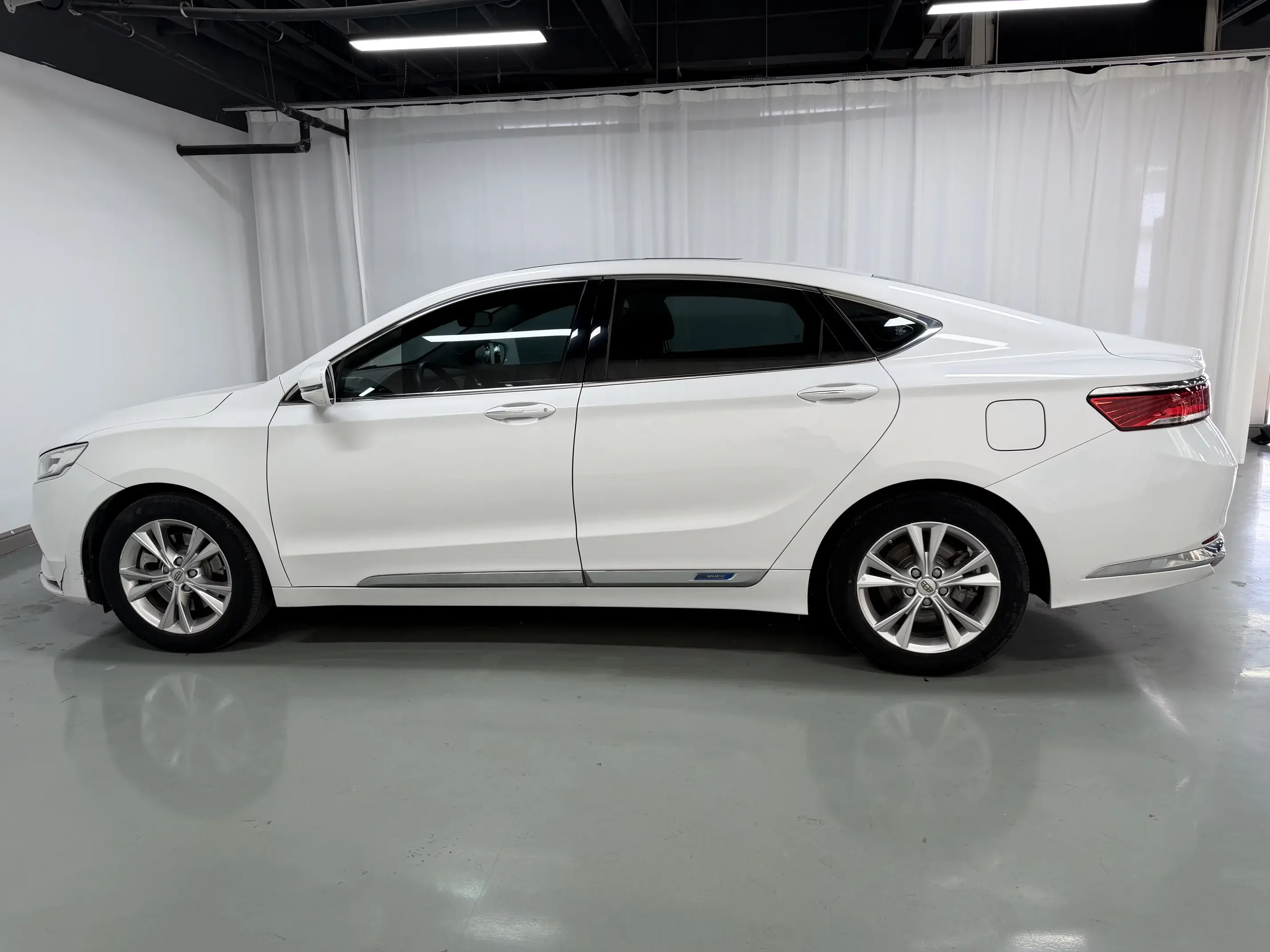 Geely Borui